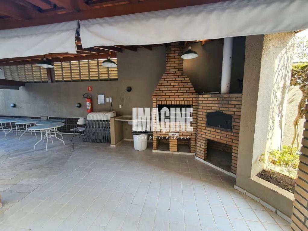 Apartamento à venda com 2 quartos, 84m² - Foto 24