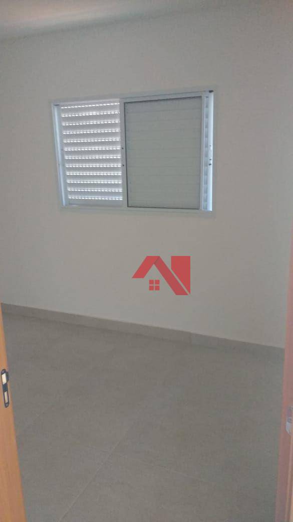 Apartamento à venda com 2 quartos, 44m² - Foto 4