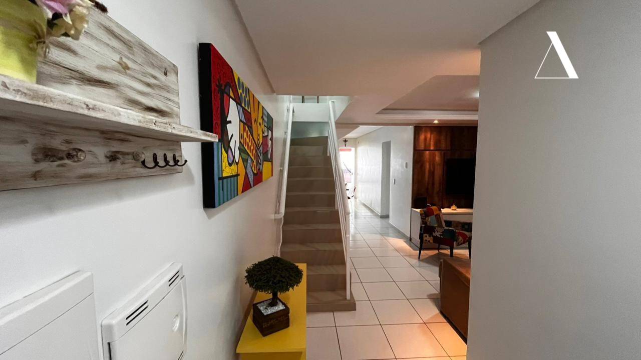 Casa, 4 quartos, 159 m² - Foto 2