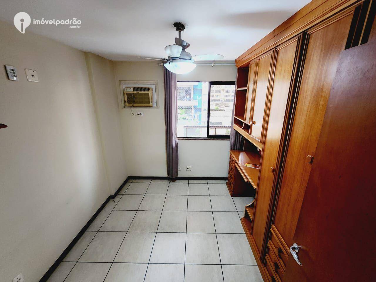 Apartamento para alugar com 3 quartos, 120m² - Foto 31