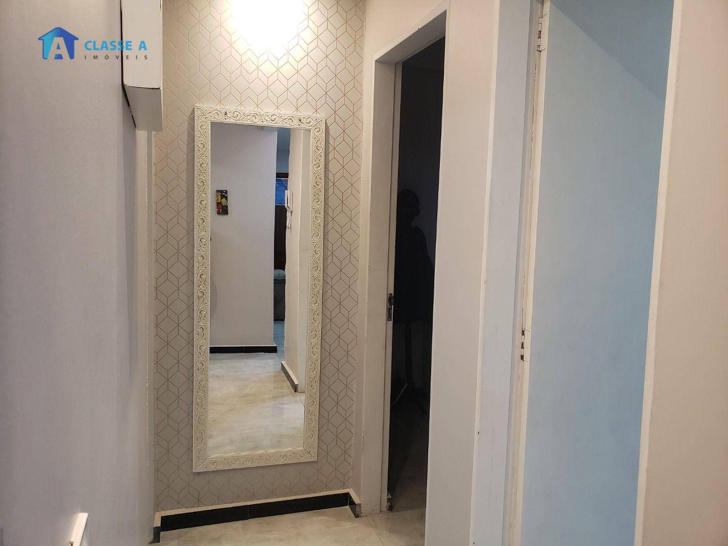 Apartamento à venda com 2 quartos, 75m² - Foto 21