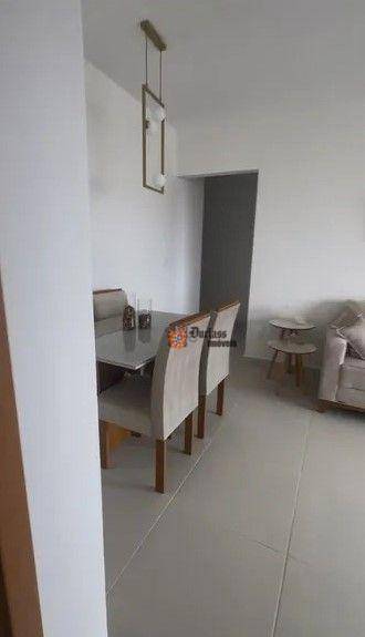 Apartamento à venda com 2 quartos, 70m² - Foto 4