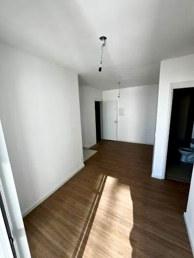 Apartamento à venda com 2 quartos, 55m² - Foto 2