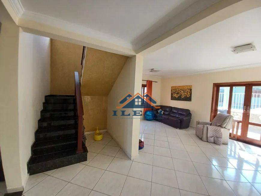 Casa de Condomínio à venda com 5 quartos, 336m² - Foto 10