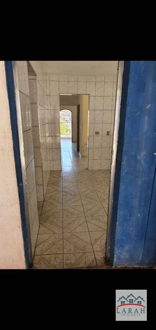 Casa à venda com 3 quartos, 100m² - Foto 10