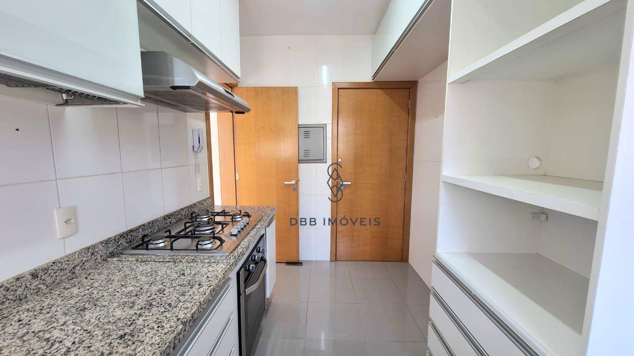 Apartamento para alugar com 3 quartos, 115m² - Foto 26