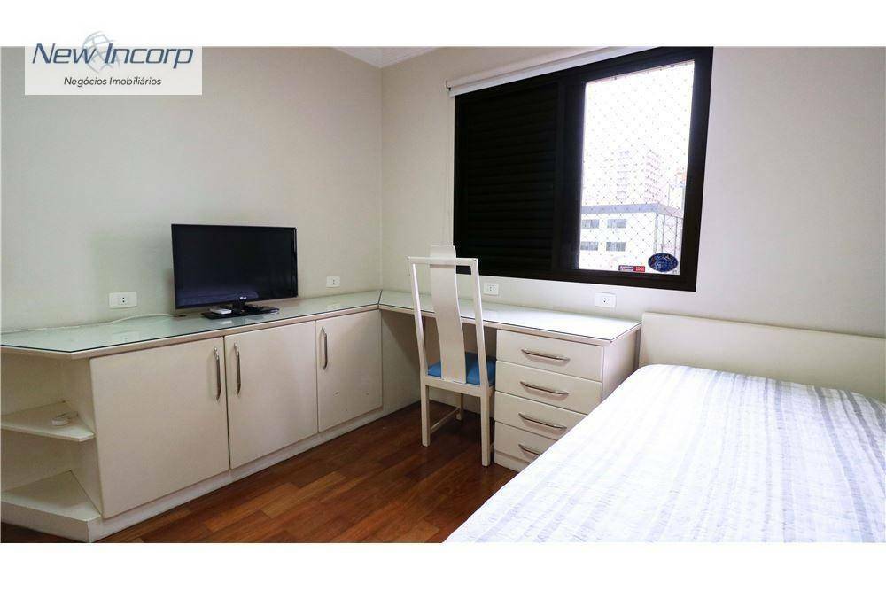 Apartamento à venda com 5 quartos, 234m² - Foto 22