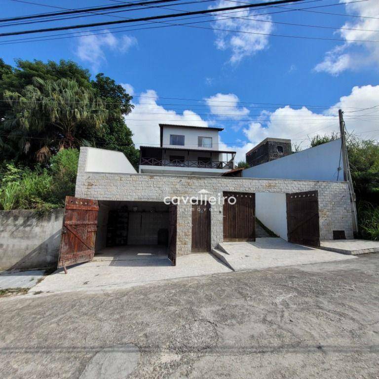 Casa de Condomínio à venda com 3 quartos, 188m² - Foto 3