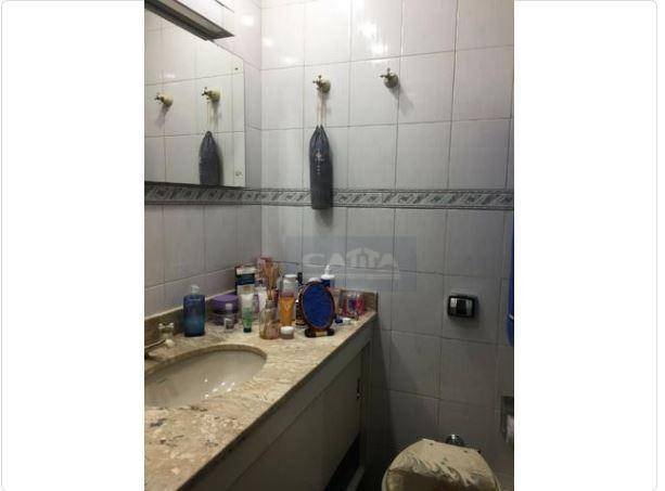 Apartamento à venda com 2 quartos, 80m² - Foto 9