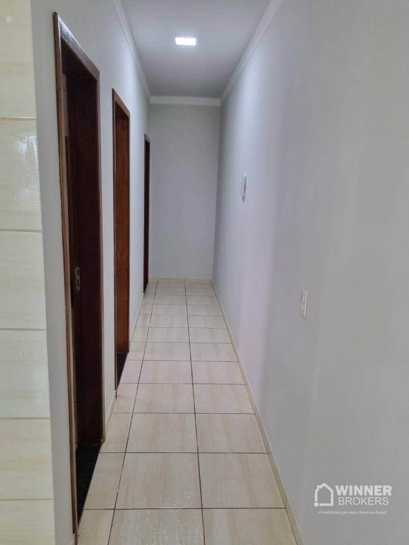 Casa à venda com 2 quartos, 70m² - Foto 7