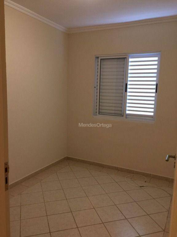 Apartamento à venda com 3 quartos, 85m² - Foto 8