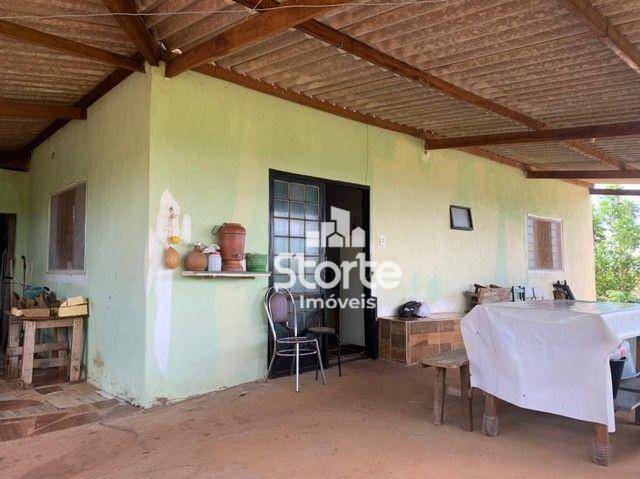 Chácara à venda com 1 quarto, 2500M2 - Foto 8