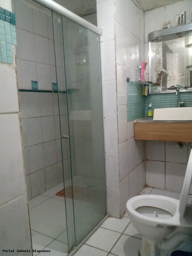 Casa à venda com 6 quartos, 180m² - Foto 27