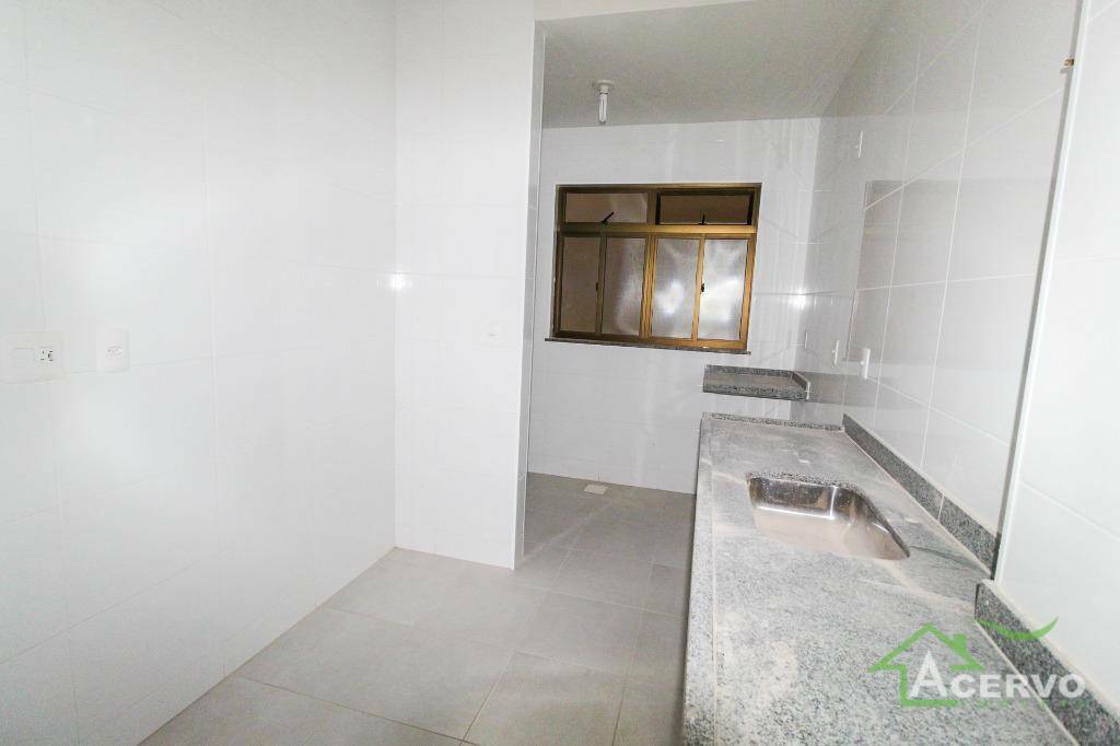 Apartamento à venda com 2 quartos, 71m² - Foto 12