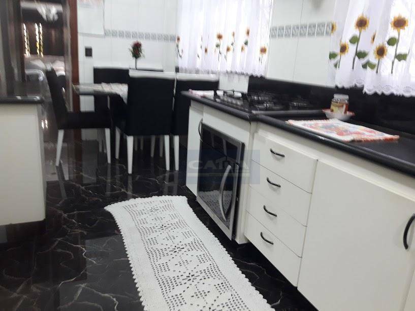 Sobrado à venda com 3 quartos, 202m² - Foto 18