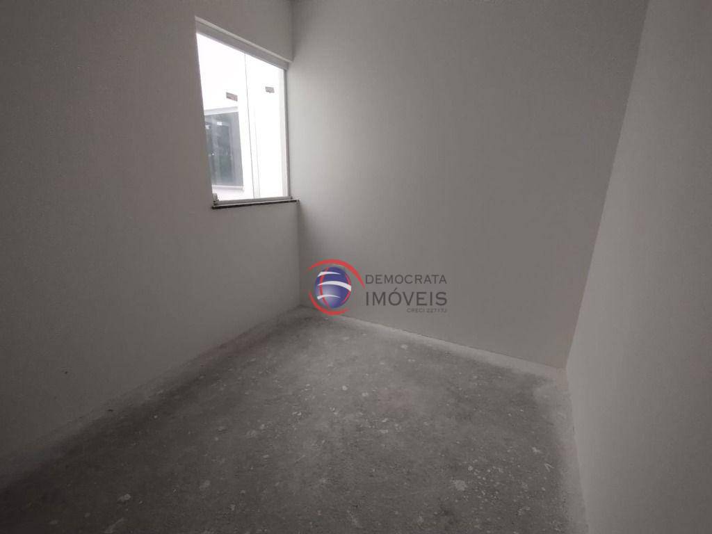 Apartamento à venda com 2 quartos, 50m² - Foto 2