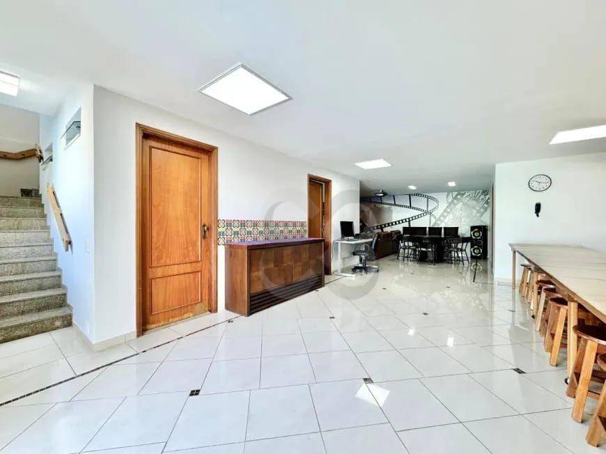 Casa, 4 quartos, 392 m² - Foto 3