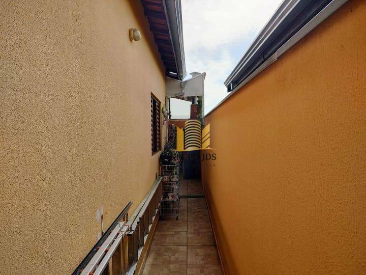 Casa à venda com 2 quartos, 115m² - Foto 13