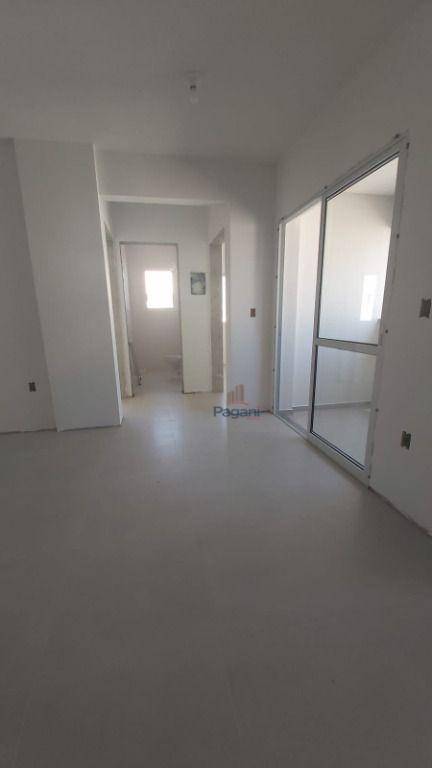 Apartamento à venda com 2 quartos, 54m² - Foto 11