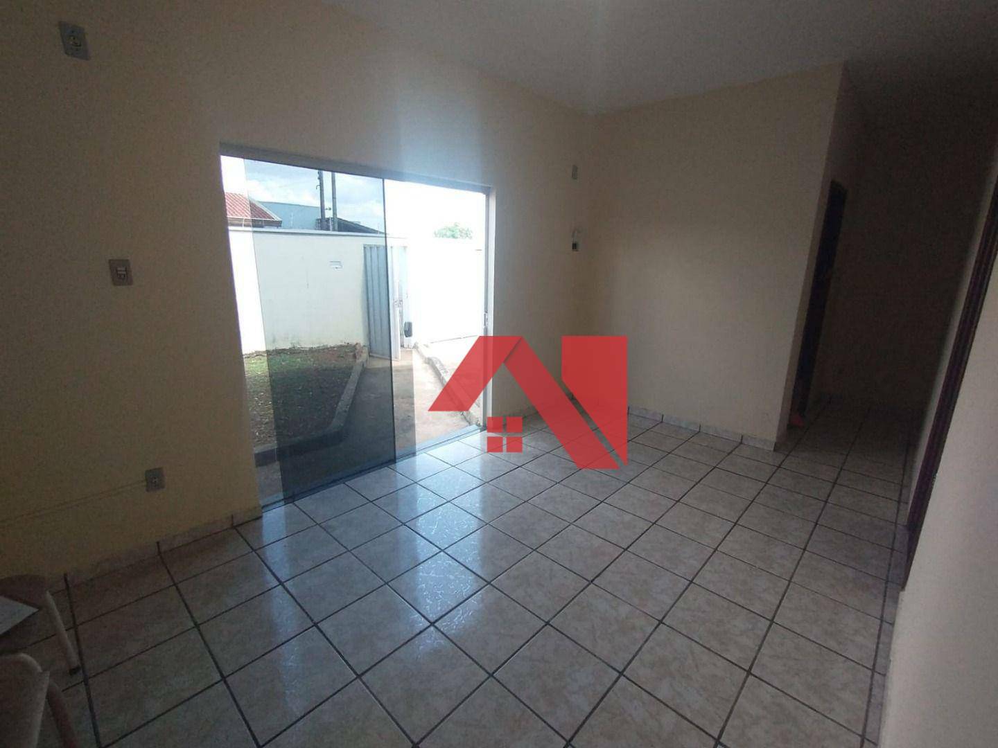 Casa para alugar com 1 quarto, 50m² - Foto 3