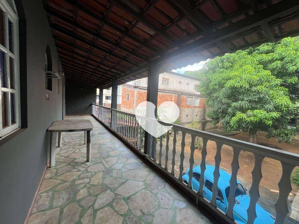 Casa à venda com 3 quartos, 408m² - Foto 14