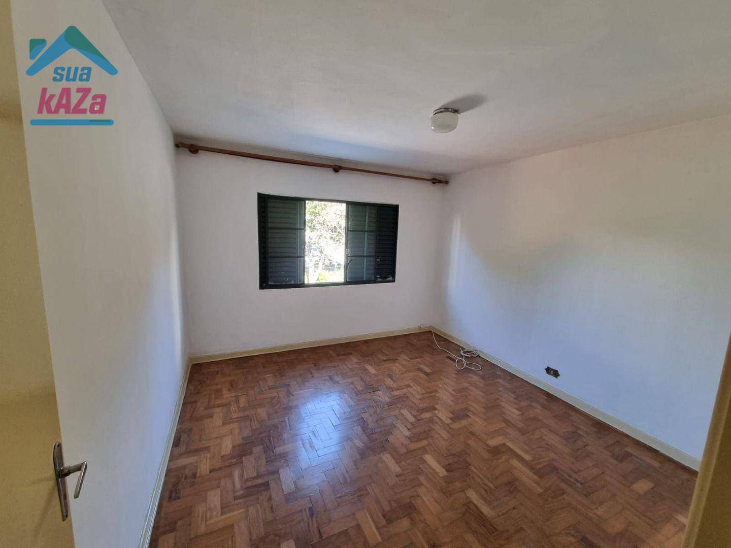 Sobrado à venda com 2 quartos, 180m² - Foto 11