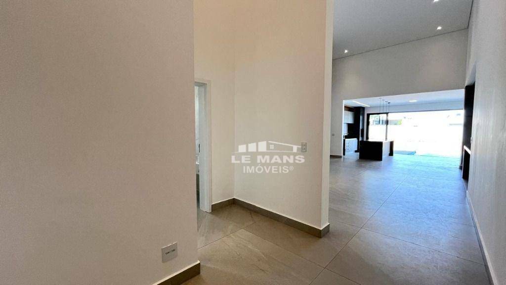 Casa de Condomínio à venda com 4 quartos, 269m² - Foto 7