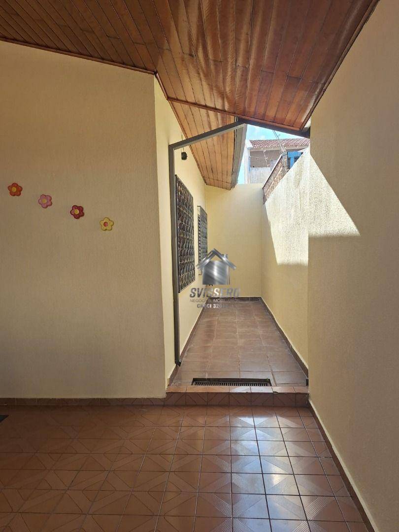 Casa, 3 quartos, 180 m² - Foto 1