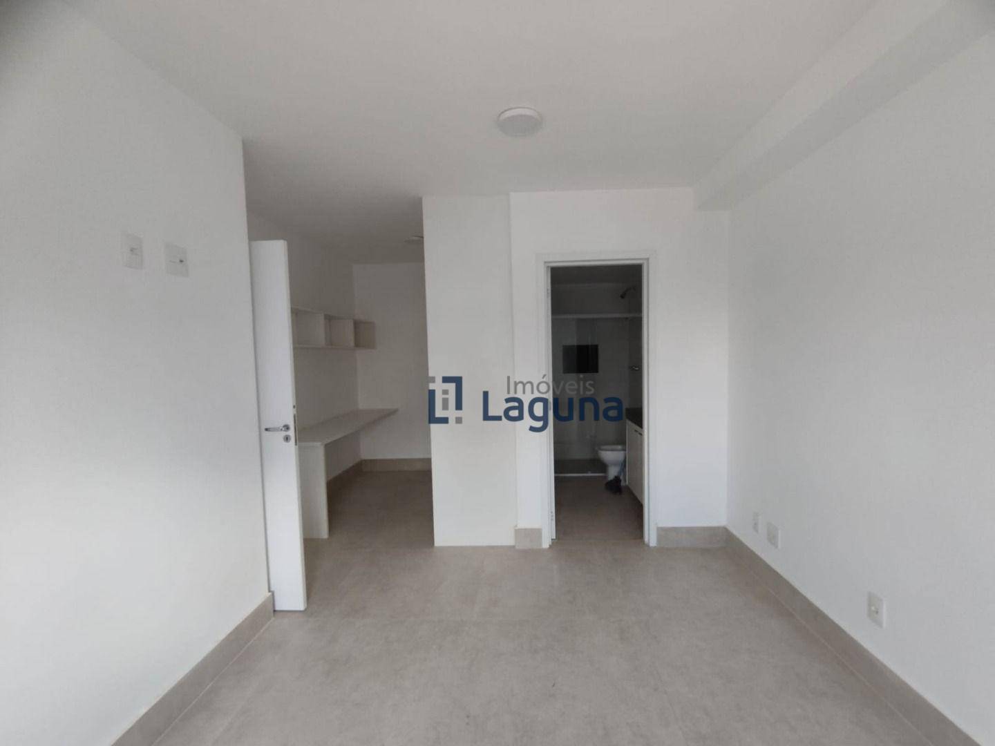 Apartamento para alugar com 1 quarto, 65m² - Foto 3