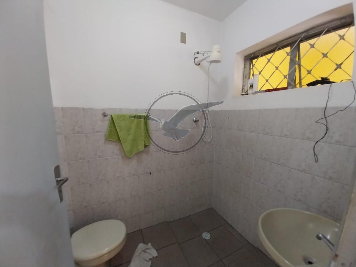 Casa à venda com 3 quartos, 250m² - Foto 20