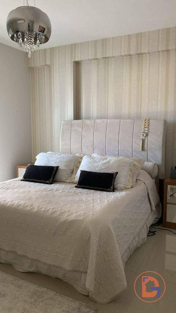 Apartamento à venda com 3 quartos, 186m² - Foto 25