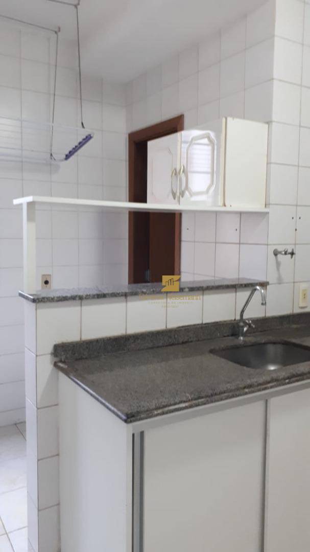 Apartamento à venda com 3 quartos, 102m² - Foto 3