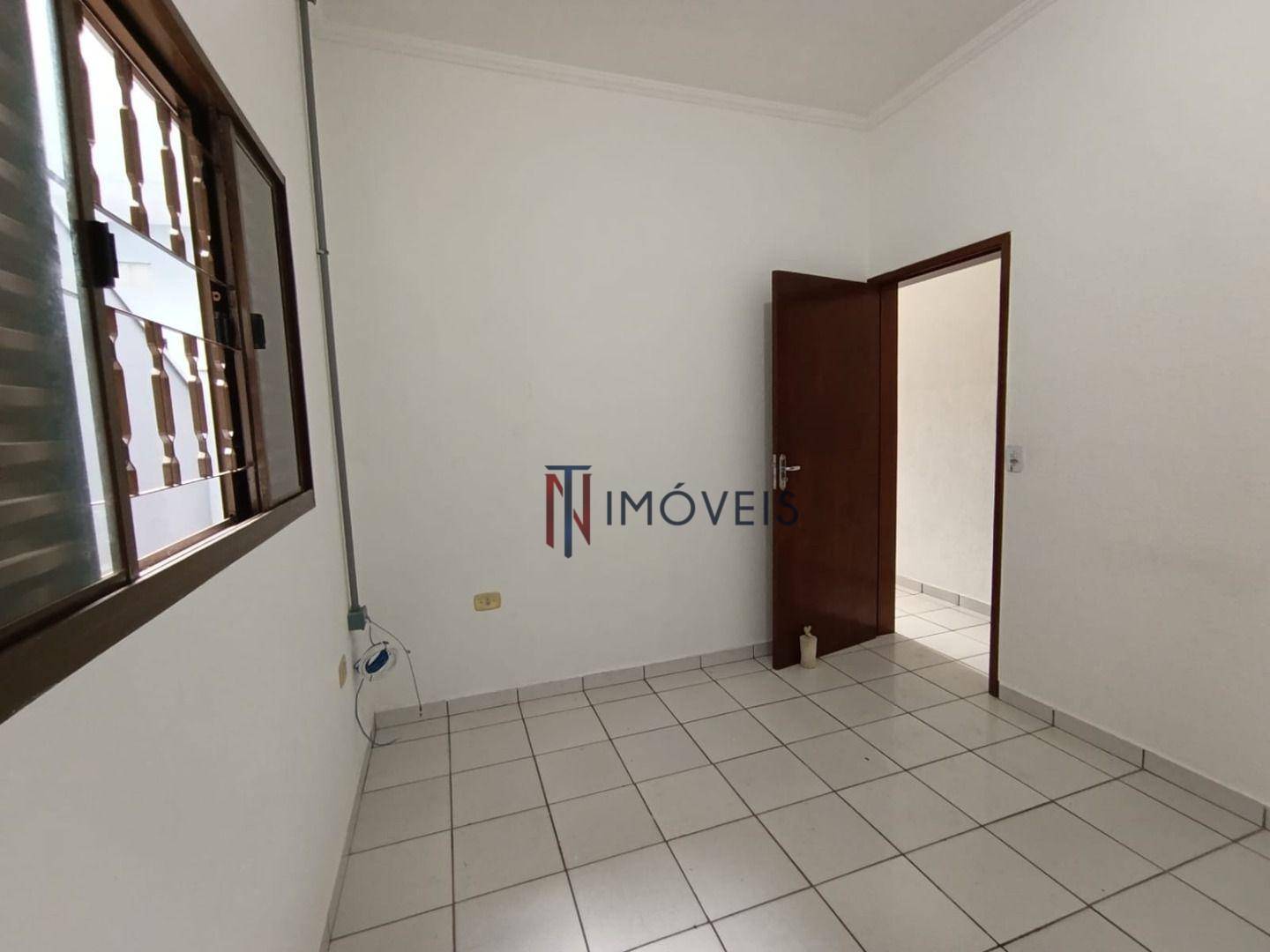 Casa para alugar com 2 quartos, 60M2 - Foto 15