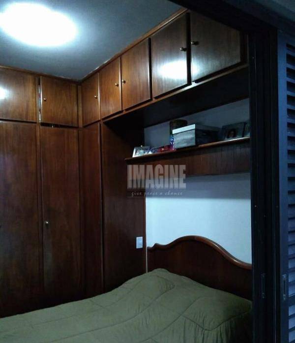 Apartamento à venda com 3 quartos, 85m² - Foto 10