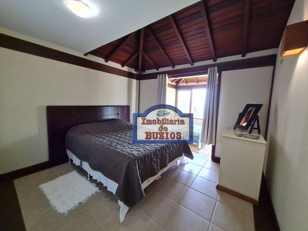 Casa para alugar com 4 quartos, 250m² - Foto 40