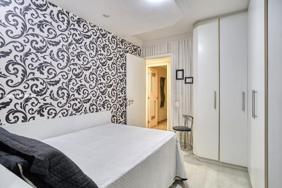 Apartamento à venda com 4 quartos, 140m² - Foto 16