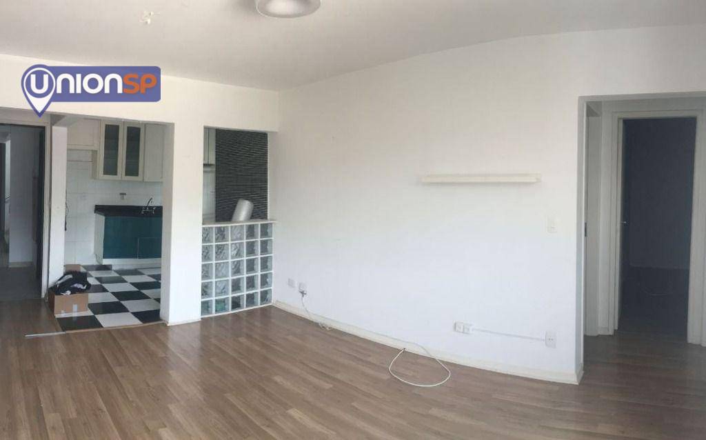 Apartamento à venda com 2 quartos, 63m² - Foto 3