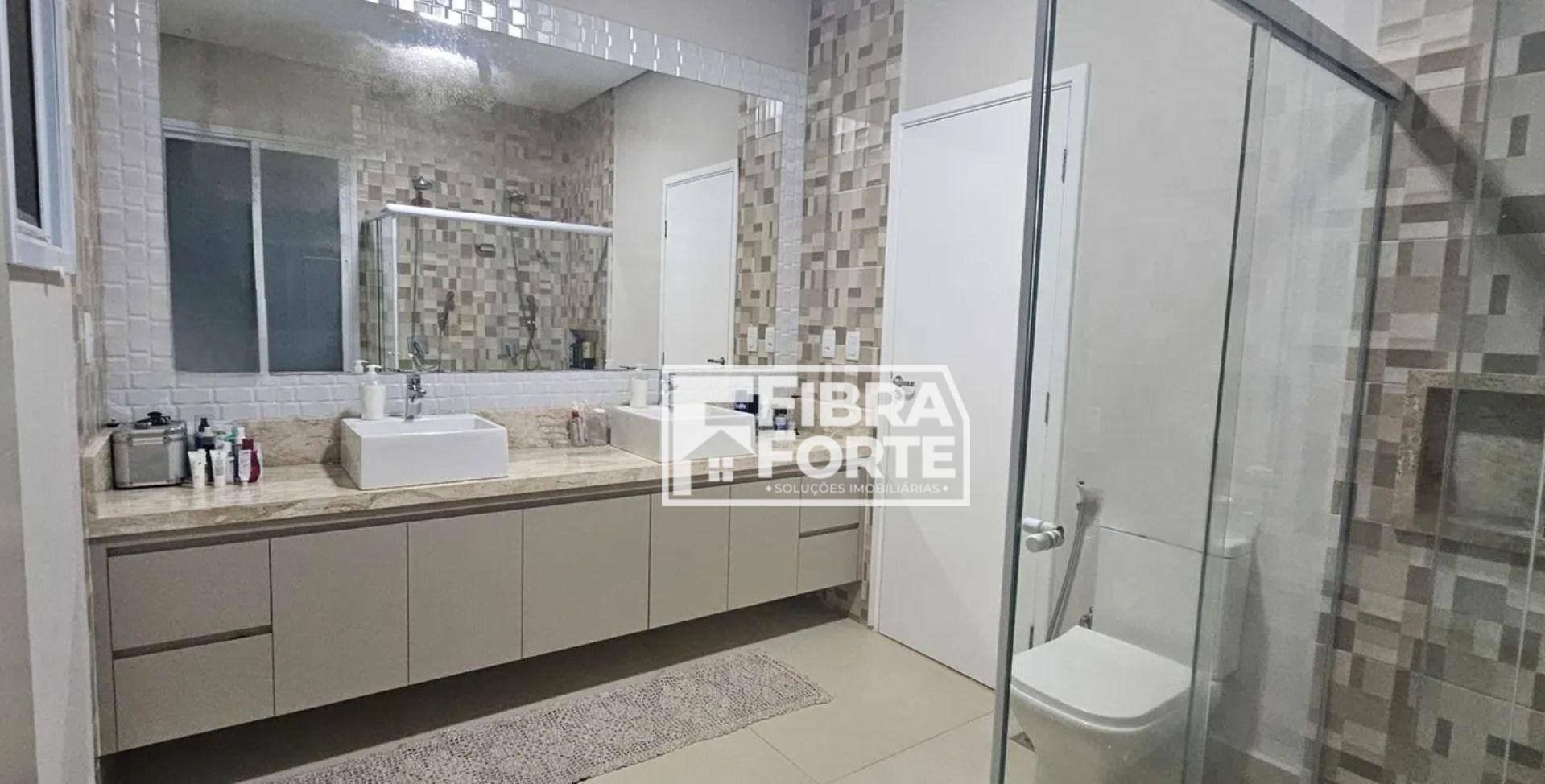 Casa de Condomínio para alugar com 3 quartos, 265m² - Foto 18