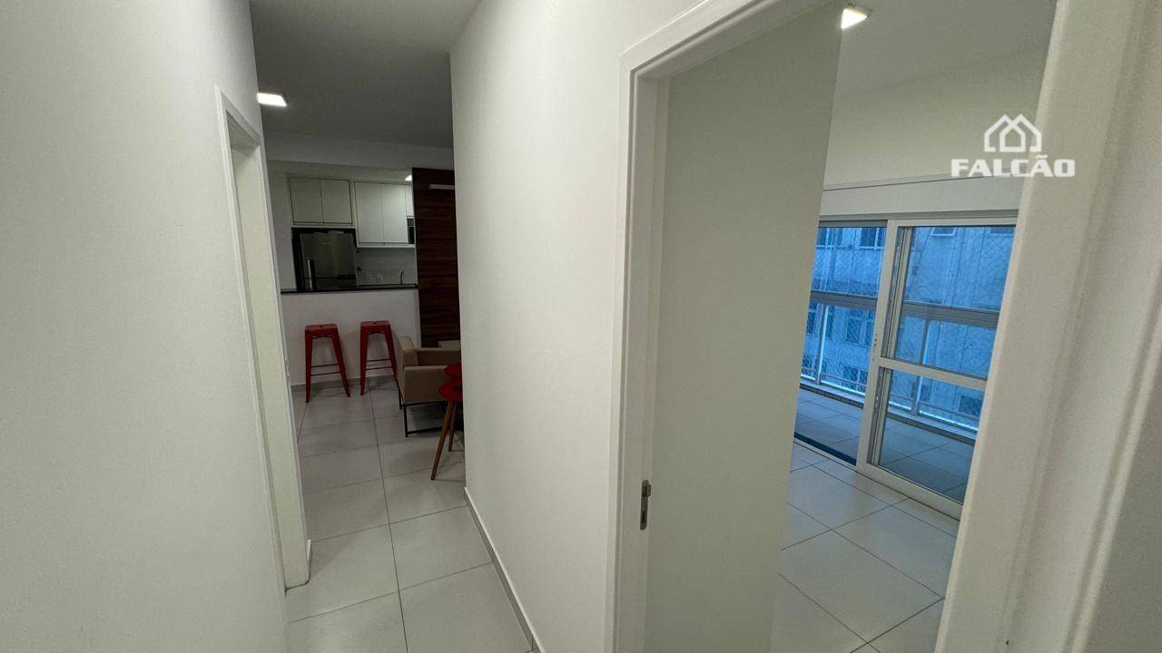 Apartamento para alugar com 2 quartos, 80m² - Foto 13