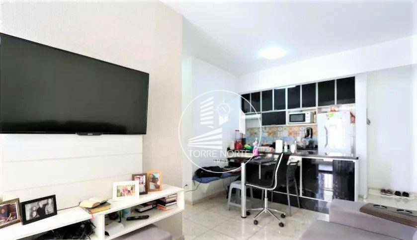 Apartamento à venda com 3 quartos, 68m² - Foto 7