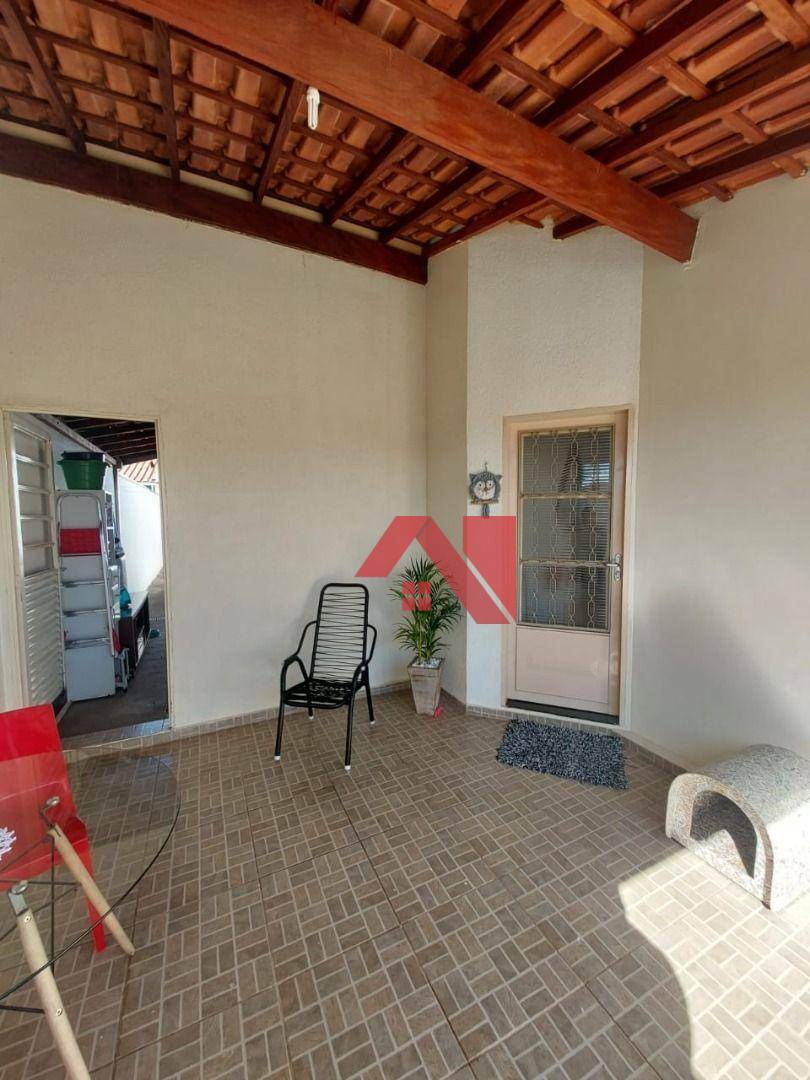 Casa à venda com 2 quartos, 64m² - Foto 10