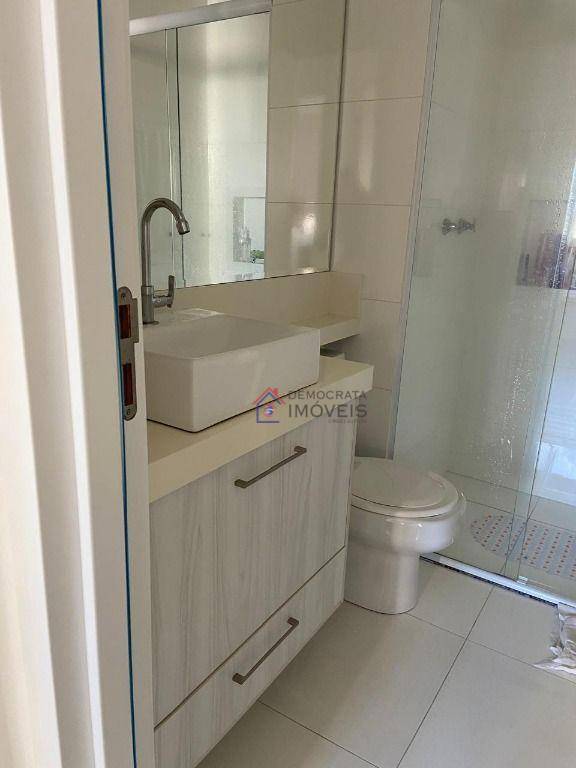 Apartamento à venda com 3 quartos, 85m² - Foto 13