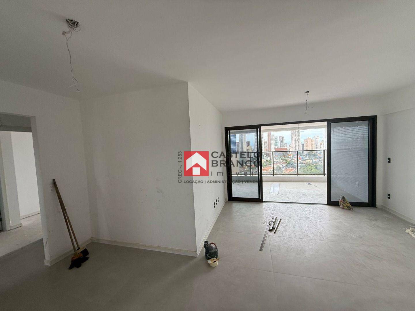 Apartamento à venda com 3 quartos, 114m² - Foto 5