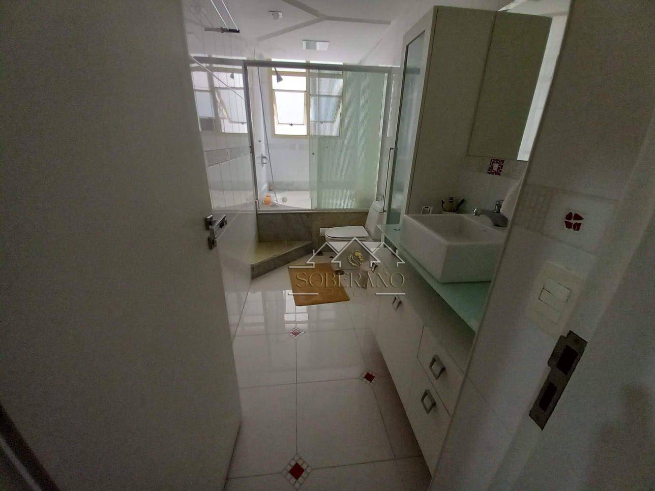 Apartamento à venda com 4 quartos, 300m² - Foto 32