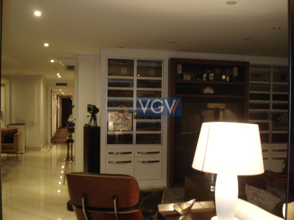 Apartamento à venda com 4 quartos, 360m² - Foto 13