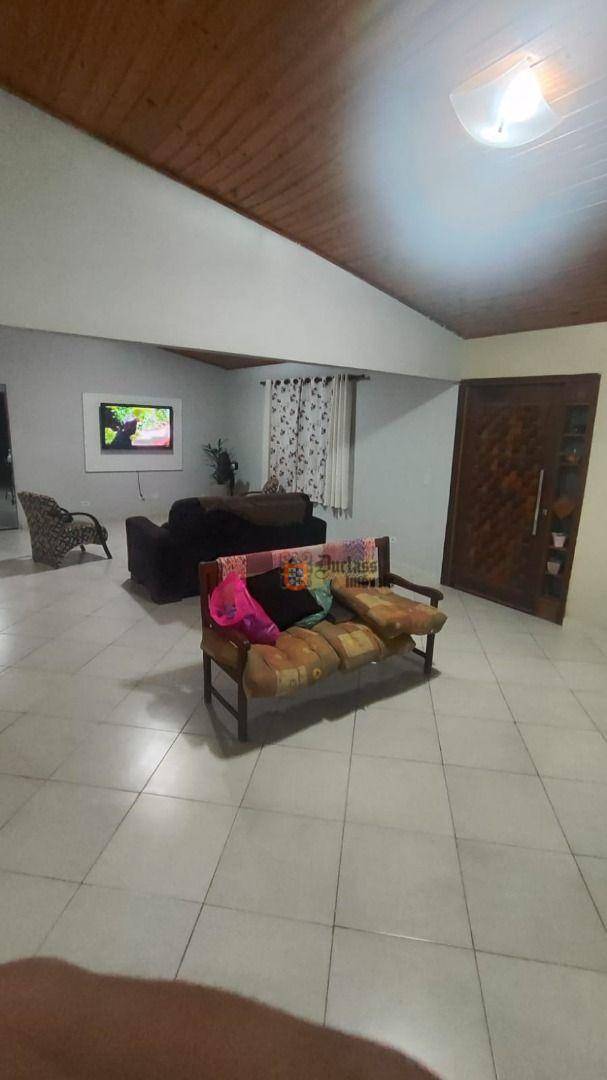 Chácara à venda com 3 quartos, 200m² - Foto 8