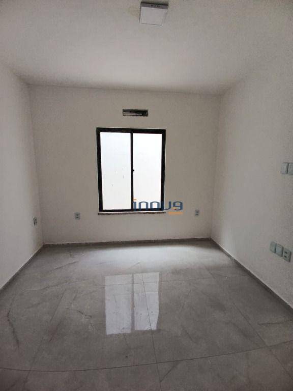 Casa à venda com 3 quartos, 110m² - Foto 6