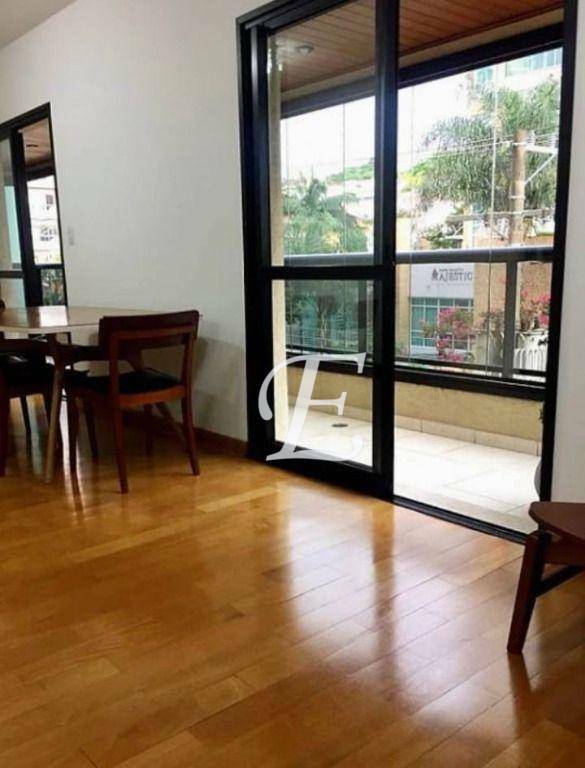 Apartamento à venda com 4 quartos, 175m² - Foto 8