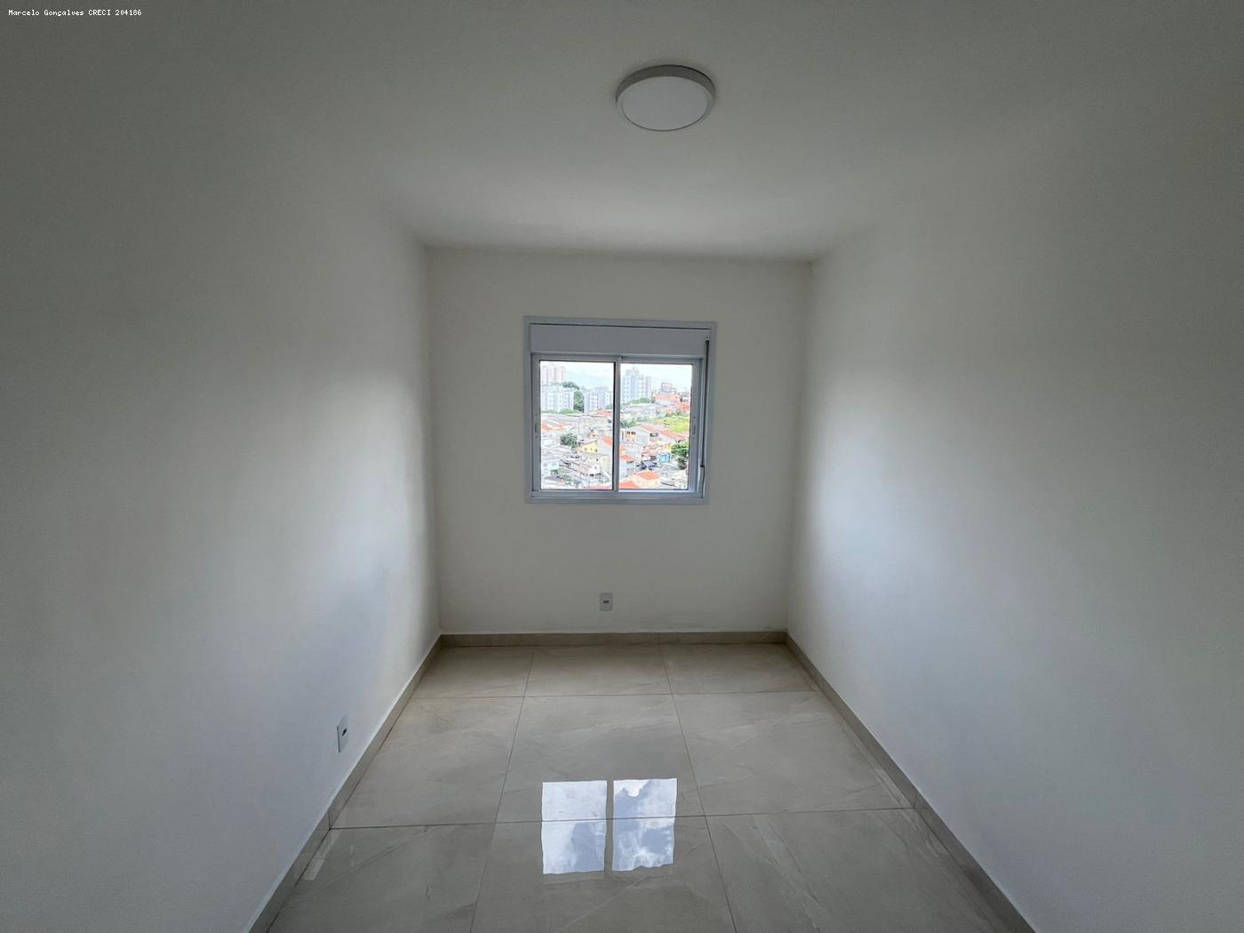 Apartamento para alugar com 2 quartos, 55m² - Foto 25