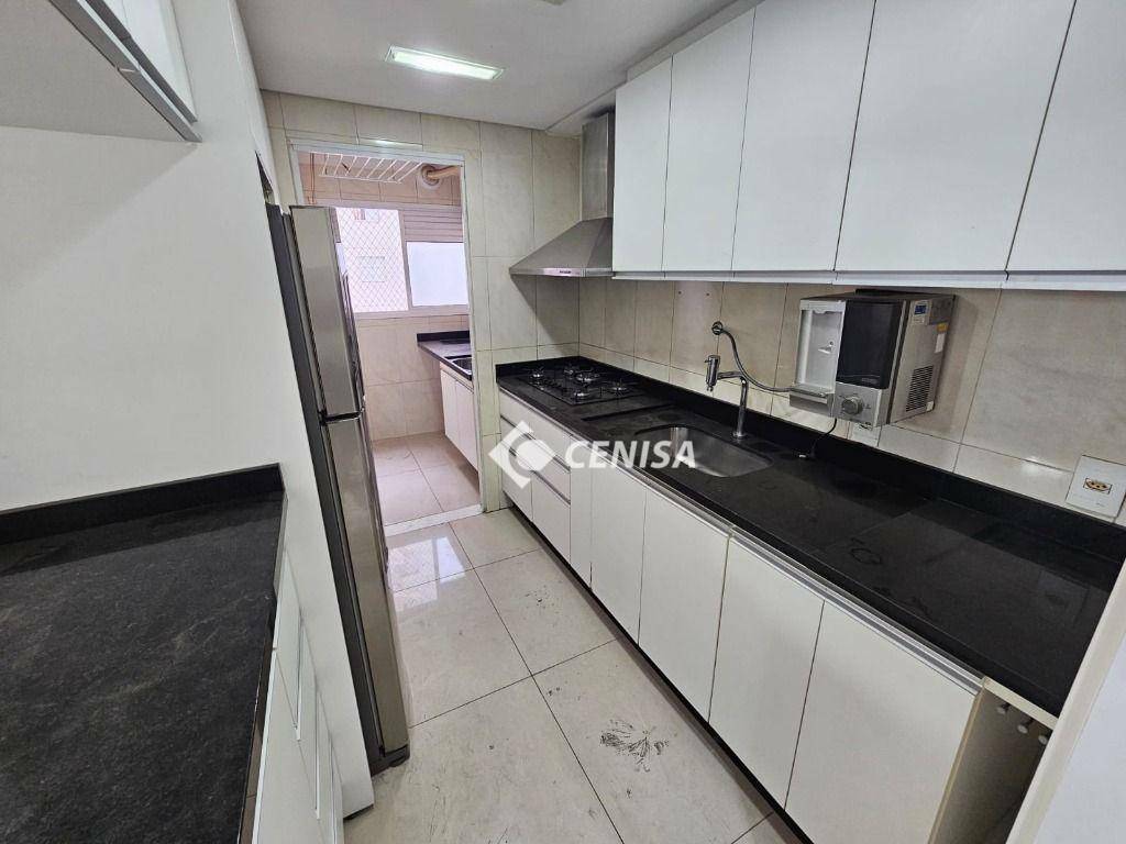 Apartamento para alugar com 2 quartos, 95m² - Foto 13